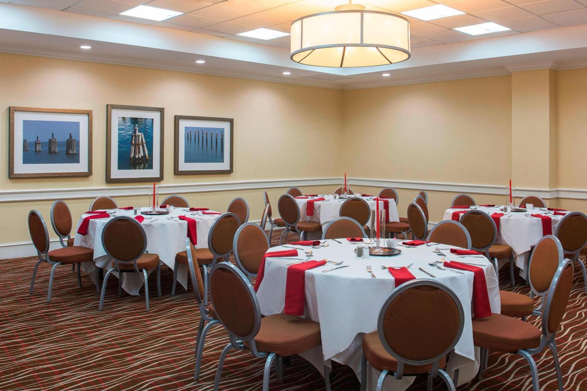Four Points By Sheraton Suites Tampa Airport Westshore Ngoại thất bức ảnh