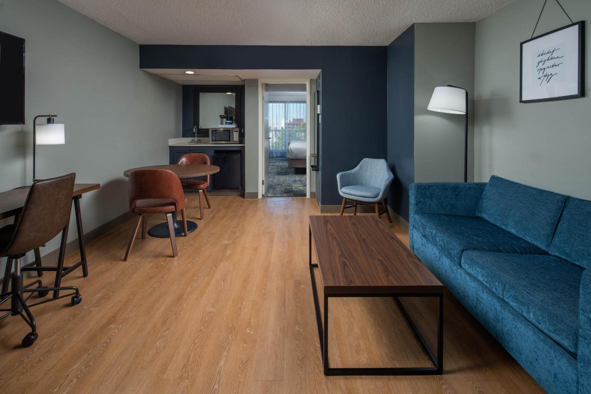 Four Points By Sheraton Suites Tampa Airport Westshore Ngoại thất bức ảnh